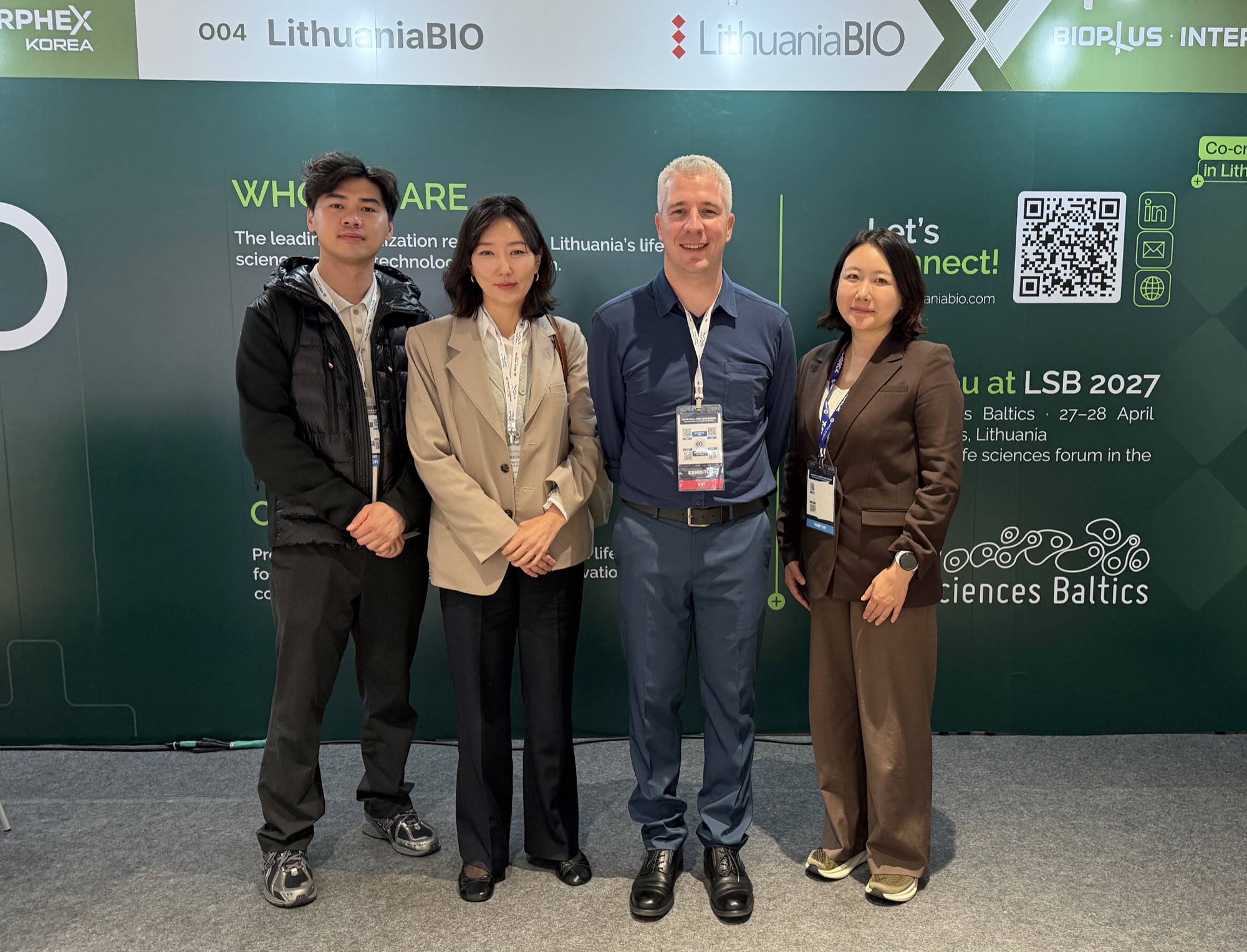Saulius Fomenko with the Astrogen team in Seoul, 28 October 2026.